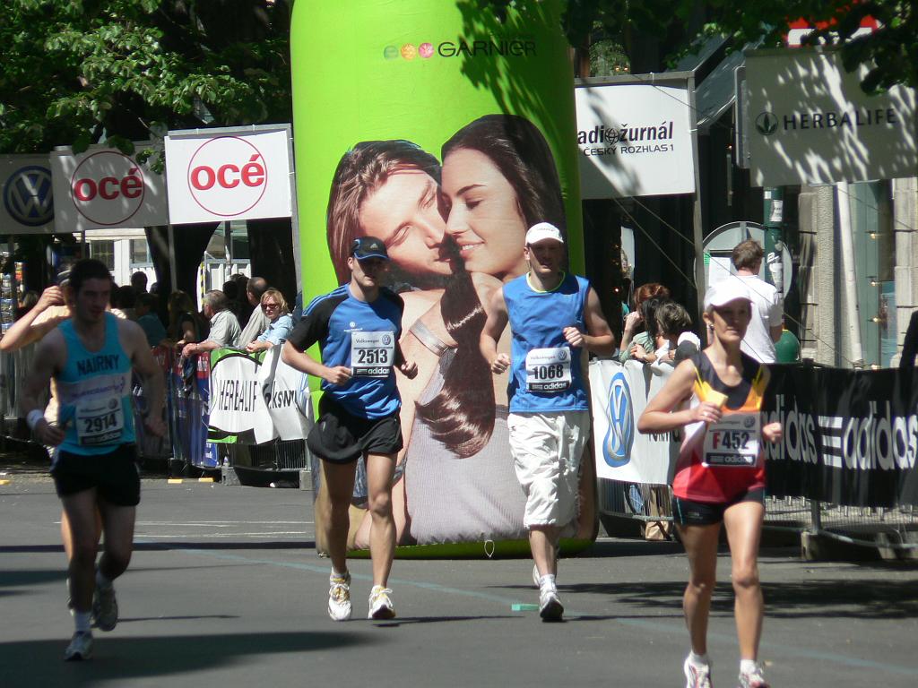 Maraton 08 149.jpg - huráááááááááá už jsou tady